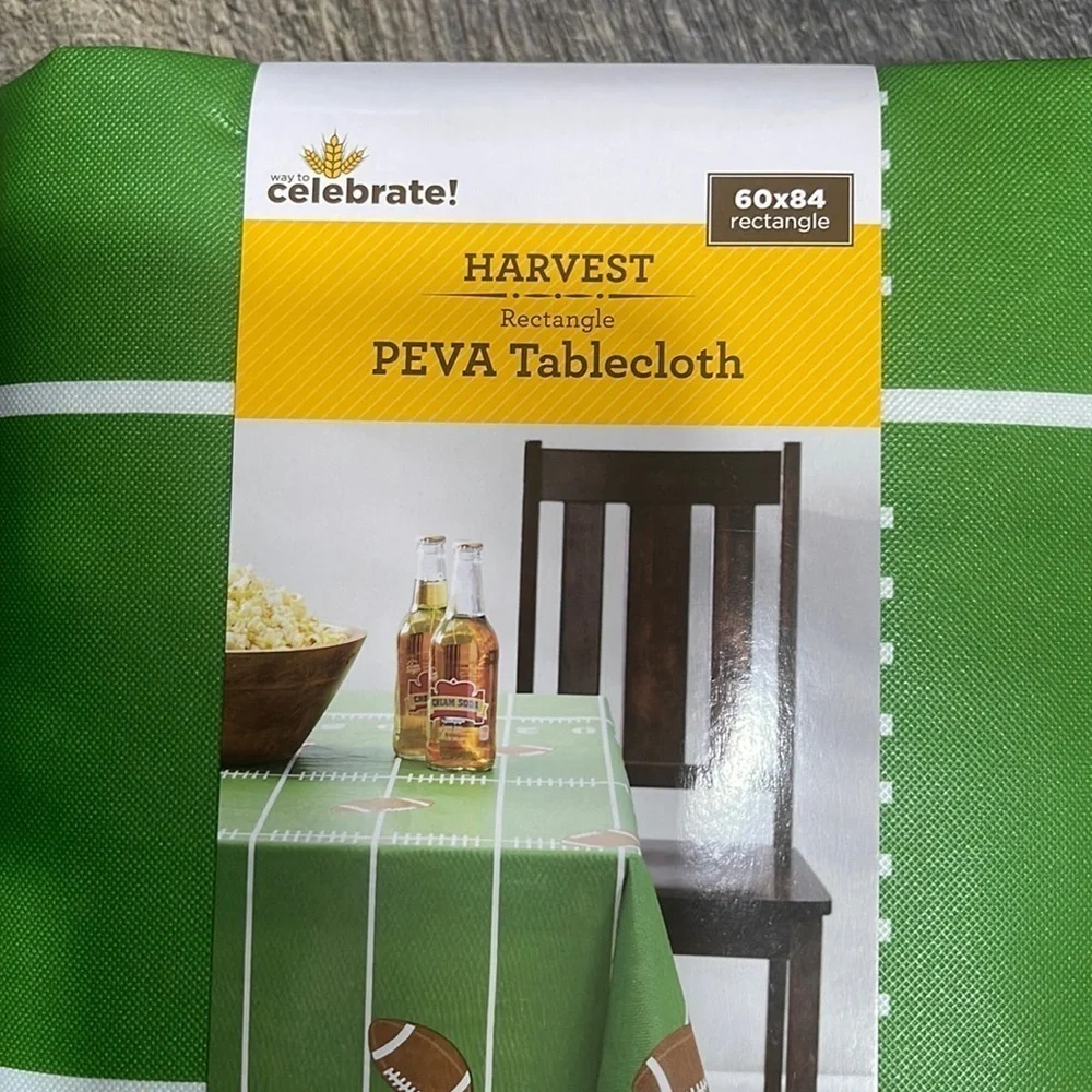 2 rectangle tablecloths
